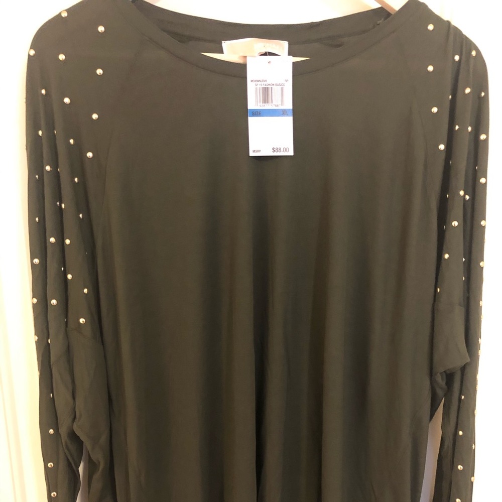 NWT Michael Kors Army Green tip with gold studs